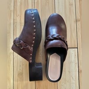 Loeffler Randall chocolate brown leather clogs